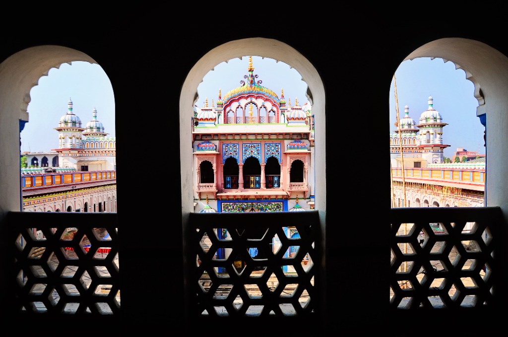 1 DAY JANAKPURDHAM HERITAGE TOUR